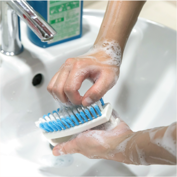 丁寧な手洗いの徹底